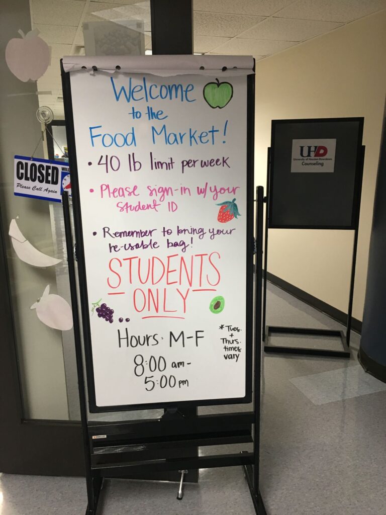 Posting for a student food market